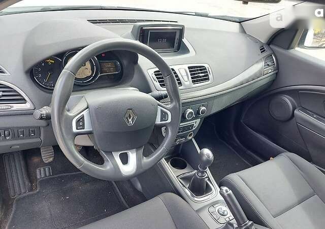 Рено Меган, объемом двигателя 1.5 л и пробегом 239 тыс. км за 8300 $, фото 20 на Automoto.ua