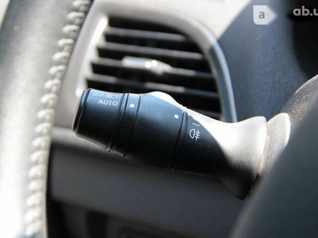 Рено Меган, объемом двигателя 1.5 л и пробегом 187 тыс. км за 9400 $, фото 22 на Automoto.ua