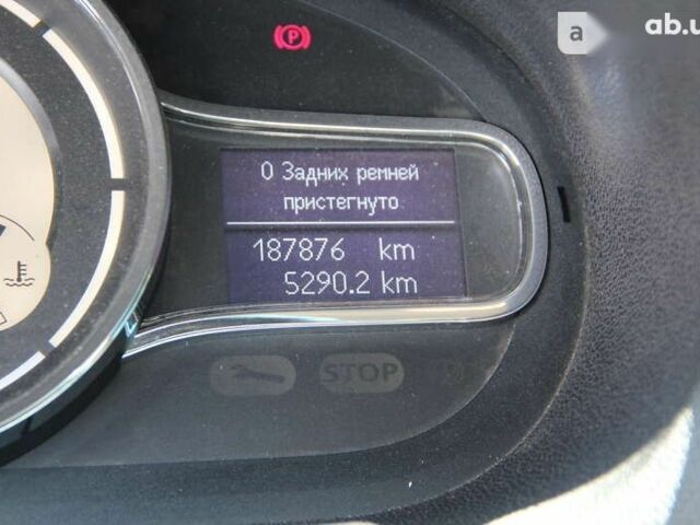 Рено Меган, объемом двигателя 1.5 л и пробегом 187 тыс. км за 9400 $, фото 25 на Automoto.ua