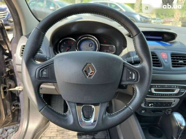 Рено Меган, об'ємом двигуна 1.5 л та пробігом 67 тис. км за 11700 $, фото 21 на Automoto.ua