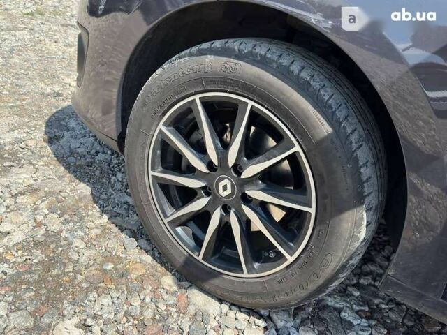 Рено Меган, об'ємом двигуна 1.5 л та пробігом 67 тис. км за 11700 $, фото 26 на Automoto.ua