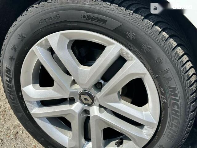 Рено Меган, объемом двигателя 1.5 л и пробегом 159 тыс. км за 13400 $, фото 15 на Automoto.ua