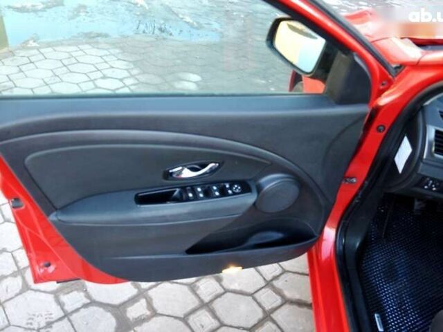 Рено Меган, объемом двигателя 1.5 л и пробегом 300 тыс. км за 6500 $, фото 14 на Automoto.ua