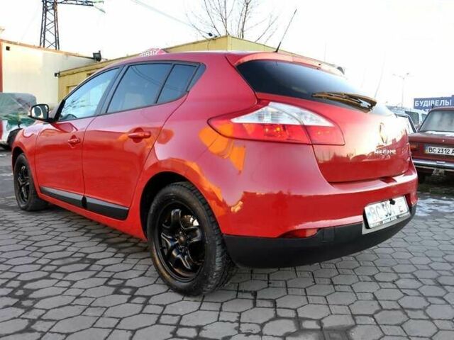 Рено Меган, объемом двигателя 1.5 л и пробегом 300 тыс. км за 6500 $, фото 9 на Automoto.ua