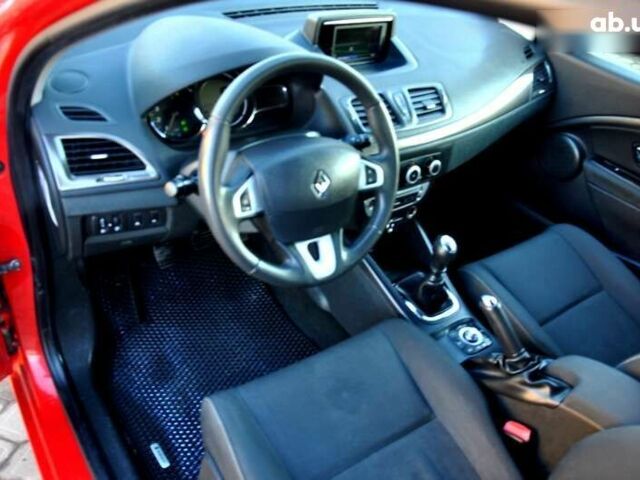Рено Меган, объемом двигателя 1.5 л и пробегом 300 тыс. км за 6500 $, фото 15 на Automoto.ua