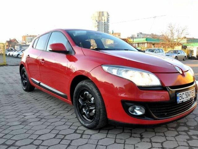 Рено Меган, объемом двигателя 1.5 л и пробегом 300 тыс. км за 6500 $, фото 3 на Automoto.ua