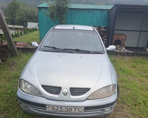 Рено Меган, объемом двигателя 1.6 л и пробегом 250 тыс. км за 1100 $, фото 2 на Automoto.ua