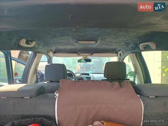 Рено Меган, объемом двигателя 1.9 л и пробегом 500 тыс. км за 2500 $, фото 11 на Automoto.ua
