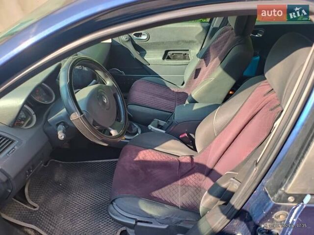 Рено Меган, объемом двигателя 1.9 л и пробегом 500 тыс. км за 2500 $, фото 4 на Automoto.ua