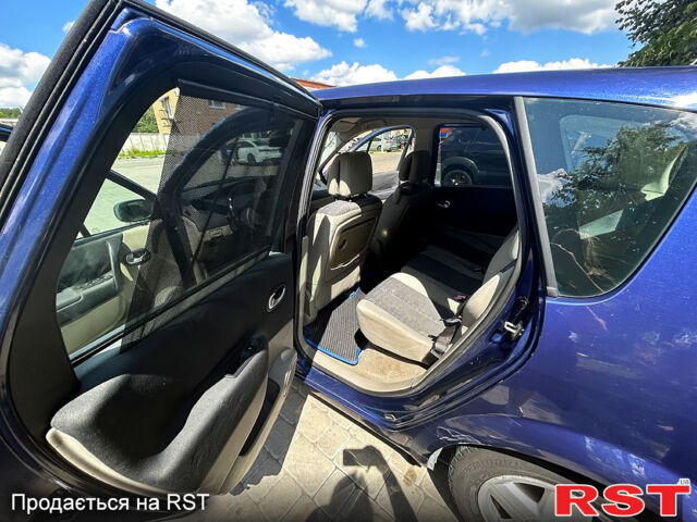 Рено Меган, объемом двигателя 1.6 л и пробегом 329 тыс. км за 4500 $, фото 4 на Automoto.ua