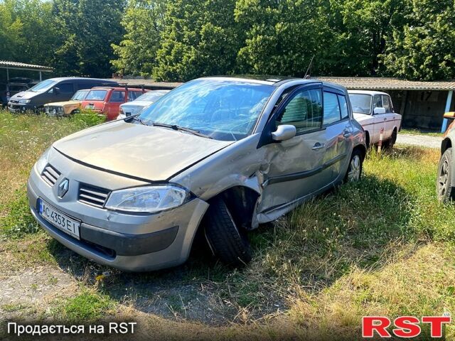 Рено Меган, объемом двигателя 1.6 л и пробегом 200 тыс. км за 2300 $, фото 3 на Automoto.ua