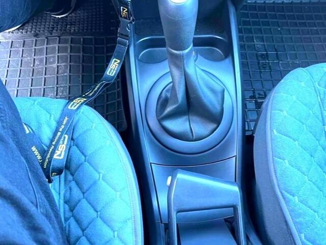 Рено Меган, объемом двигателя 16 л и пробегом 260 тыс. км за 4600 $, фото 1 на Automoto.ua