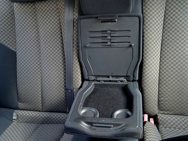 Рено Меган, об'ємом двигуна 1.6 л та пробігом 235 тис. км за 3650 $, фото 11 на Automoto.ua