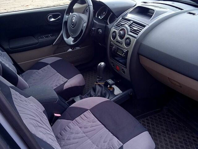 Рено Меган, об'ємом двигуна 1.6 л та пробігом 235 тис. км за 3650 $, фото 7 на Automoto.ua