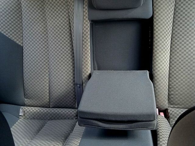 Рено Меган, об'ємом двигуна 1.6 л та пробігом 235 тис. км за 3650 $, фото 12 на Automoto.ua