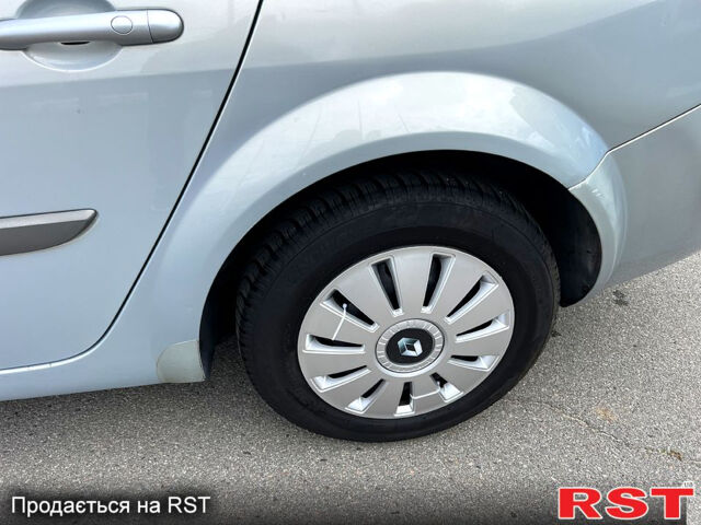 Рено Меган, объемом двигателя 1.6 л и пробегом 198 тыс. км за 5299 $, фото 2 на Automoto.ua