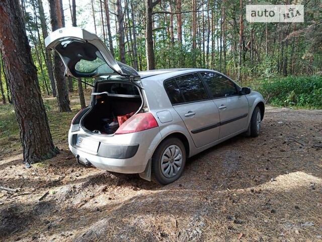 Рено Меган, объемом двигателя 0 л и пробегом 280 тыс. км за 4250 $, фото 9 на Automoto.ua