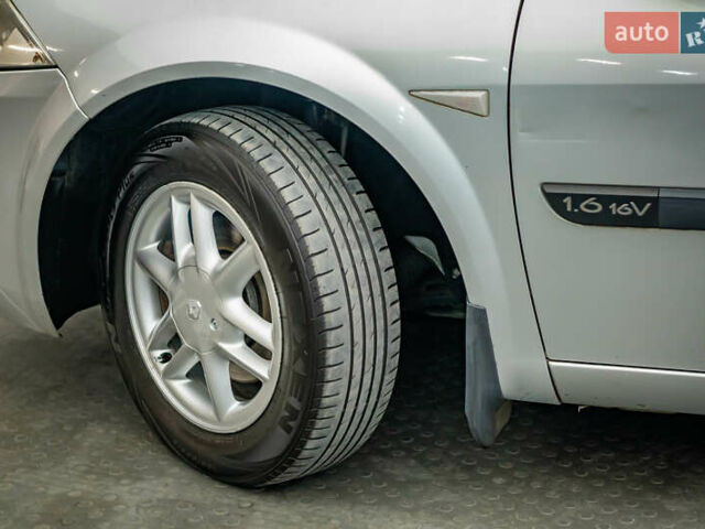 Рено Меган, объемом двигателя 1.6 л и пробегом 216 тыс. км за 4841 $, фото 7 на Automoto.ua