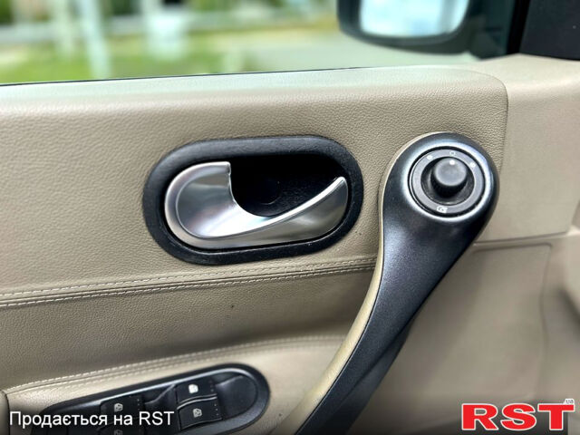 Рено Меган, объемом двигателя 1.6 л и пробегом 198 тыс. км за 5299 $, фото 8 на Automoto.ua