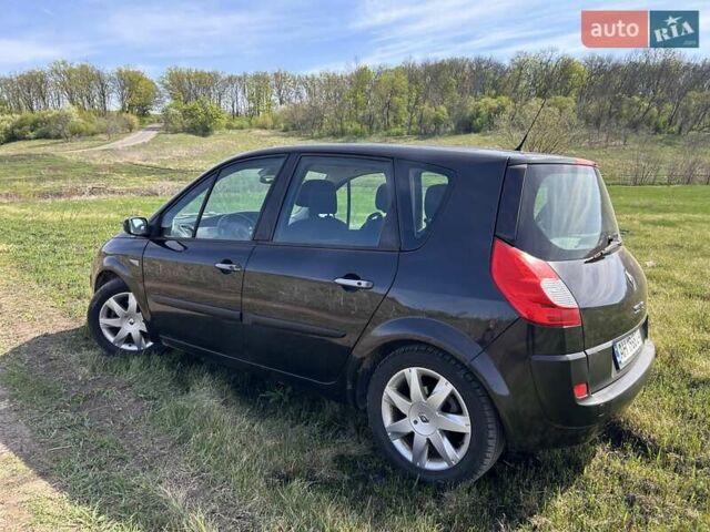 Рено Меган, объемом двигателя 1.87 л и пробегом 280 тыс. км за 5000 $, фото 3 на Automoto.ua
