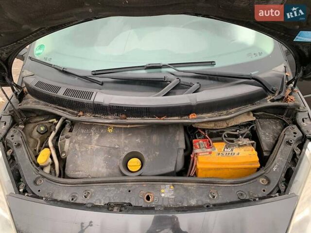 Рено Меган, объемом двигателя 1.87 л и пробегом 280 тыс. км за 5000 $, фото 15 на Automoto.ua