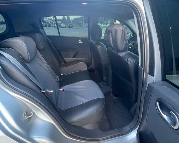Рено Меган, об'ємом двигуна 1.6 л та пробігом 311 тис. км за 4650 $, фото 9 на Automoto.ua