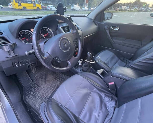 Рено Меган, об'ємом двигуна 1.6 л та пробігом 311 тис. км за 4650 $, фото 14 на Automoto.ua