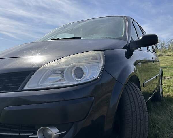 Рено Меган, объемом двигателя 1.87 л и пробегом 280 тыс. км за 5000 $, фото 7 на Automoto.ua
