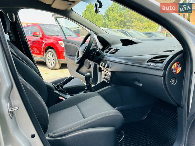Рено Меган, об'ємом двигуна 1.6 л та пробігом 180 тис. км за 7399 $, фото 33 на Automoto.ua