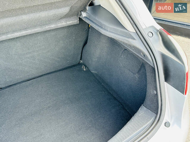 Рено Меган, об'ємом двигуна 1.6 л та пробігом 180 тис. км за 7399 $, фото 41 на Automoto.ua