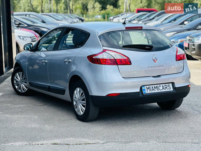 Рено Меган, об'ємом двигуна 1.6 л та пробігом 180 тис. км за 7399 $, фото 13 на Automoto.ua