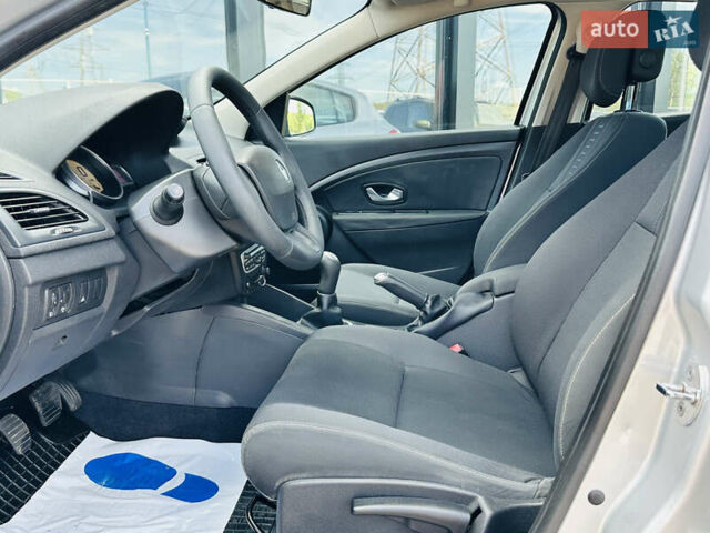 Рено Меган, об'ємом двигуна 1.6 л та пробігом 180 тис. км за 7399 $, фото 16 на Automoto.ua