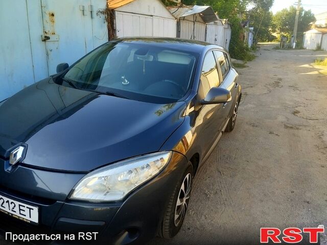 Рено Меган 2008 в Днепре (Днепропетровске) на Automoto.ua Рено Меган, объемом двигателя 1.5 л и пробегом 330 тыс. км за 6500 $, фото 2 на Automoto.ua
