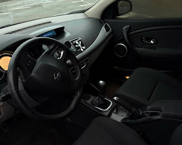 Рено Меган, об'ємом двигуна 1.5 л та пробігом 248 тис. км за 5399 $, фото 5 на Automoto.ua
