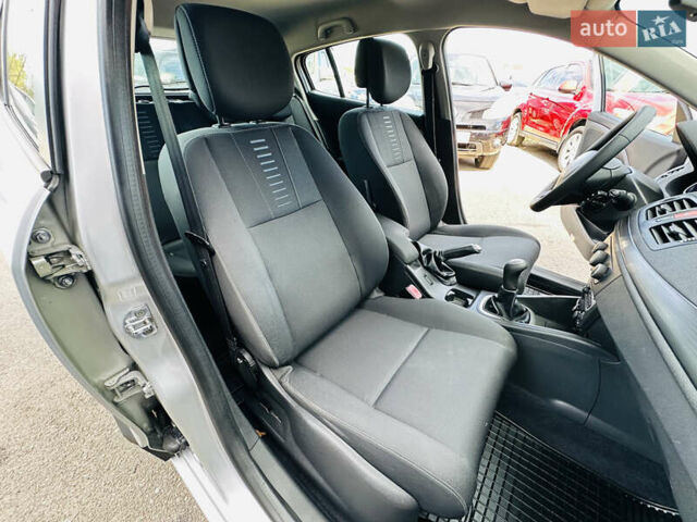 Рено Меган, об'ємом двигуна 1.6 л та пробігом 180 тис. км за 7399 $, фото 36 на Automoto.ua