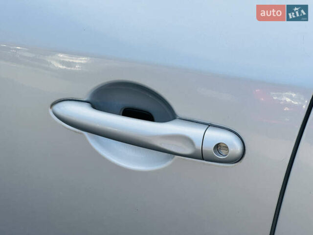 Рено Меган, об'ємом двигуна 1.6 л та пробігом 180 тис. км за 7399 $, фото 9 на Automoto.ua