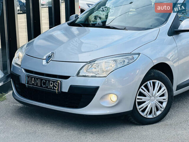 Рено Меган, об'ємом двигуна 1.6 л та пробігом 180 тис. км за 7399 $, фото 1 на Automoto.ua