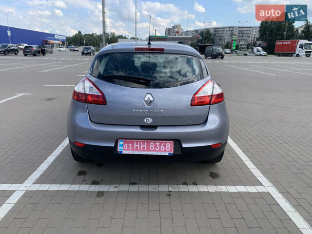 Рено Меган, объемом двигателя 1.6 л и пробегом 231 тыс. км за 6300 $, фото 8 на Automoto.ua