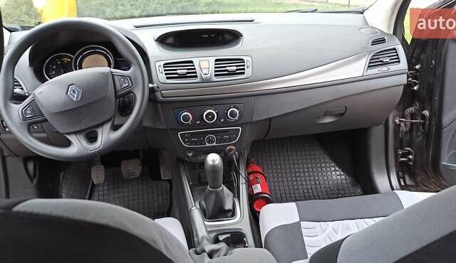 Рено Меган, об'ємом двигуна 1.5 л та пробігом 206 тис. км за 6500 $, фото 22 на Automoto.ua