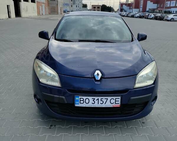 Рено Меган, объемом двигателя 1.6 л и пробегом 194 тыс. км за 5200 $, фото 7 на Automoto.ua