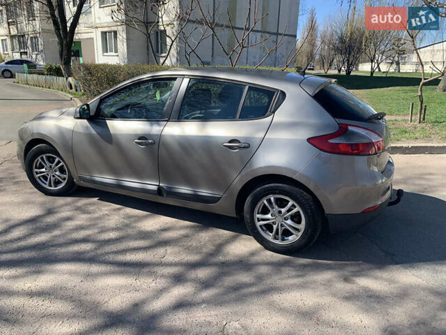 Рено Меган, об'ємом двигуна 1.5 л та пробігом 320 тис. км за 5550 $, фото 6 на Automoto.ua