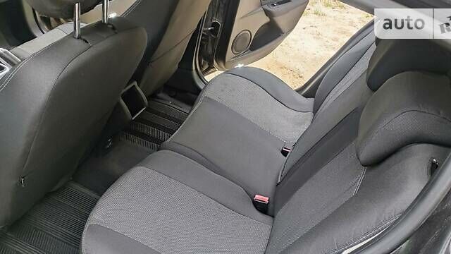 Рено Меган, об'ємом двигуна 1.5 л та пробігом 150 тис. км за 6500 $, фото 16 на Automoto.ua
