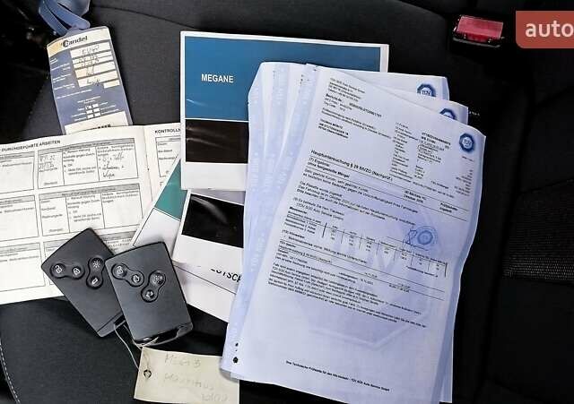 Рено Меган 2009 у Дніпро (Дніпропетровську) на Automoto.ua Рено Меган, об'ємом двигуна 1.6 л та пробігом 222 тис. км за 6900 $, фото 30 на Automoto.ua