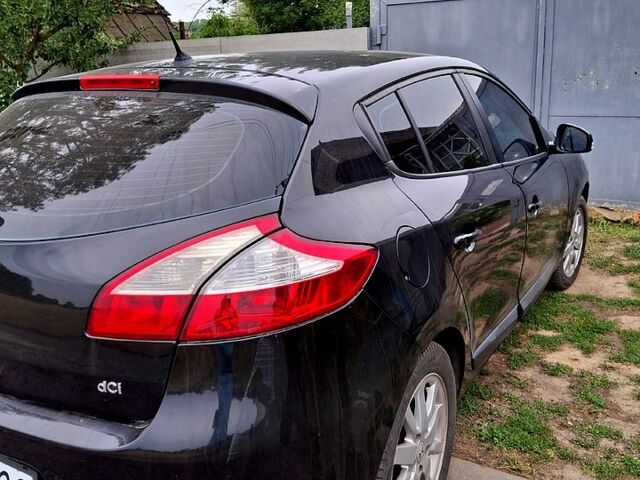 Рено Меган 2009 в Харькове на Automoto.ua Рено Меган, объемом двигателя 1.5 л и пробегом 207 тыс. км за 5250 $, фото 1 на Automoto.ua