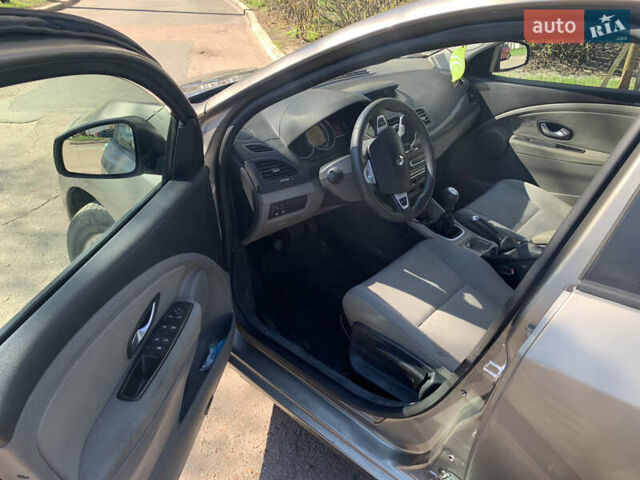 Рено Меган, об'ємом двигуна 1.5 л та пробігом 320 тис. км за 5550 $, фото 10 на Automoto.ua