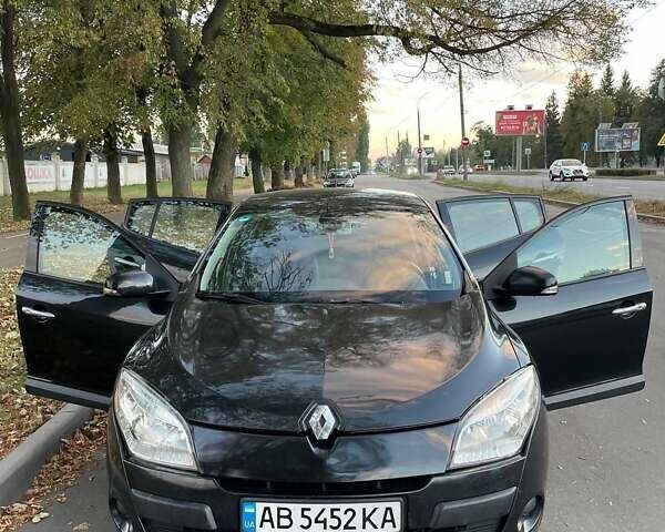 Рено Меган, объемом двигателя 1.6 л и пробегом 242 тыс. км за 5700 $, фото 10 на Automoto.ua