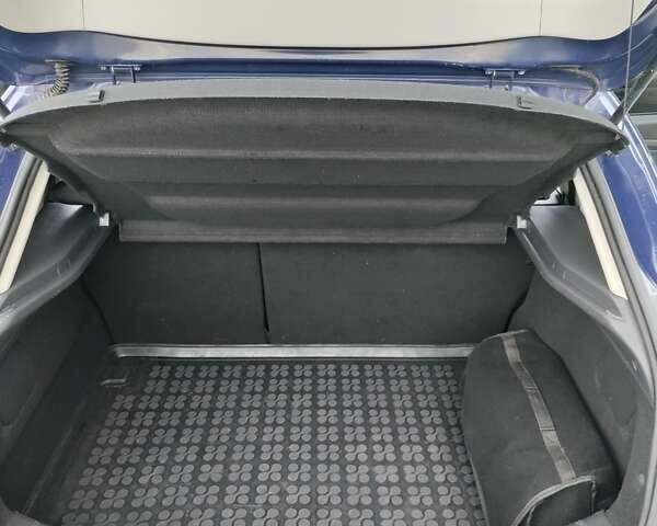 Рено Меган, объемом двигателя 1.6 л и пробегом 194 тыс. км за 5200 $, фото 15 на Automoto.ua