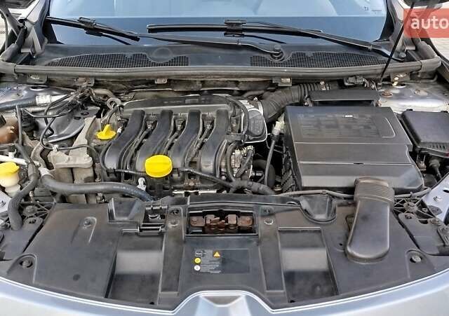 Рено Меган 2009 у Дніпро (Дніпропетровську) на Automoto.ua Рено Меган, об'ємом двигуна 1.6 л та пробігом 222 тис. км за 6900 $, фото 29 на Automoto.ua