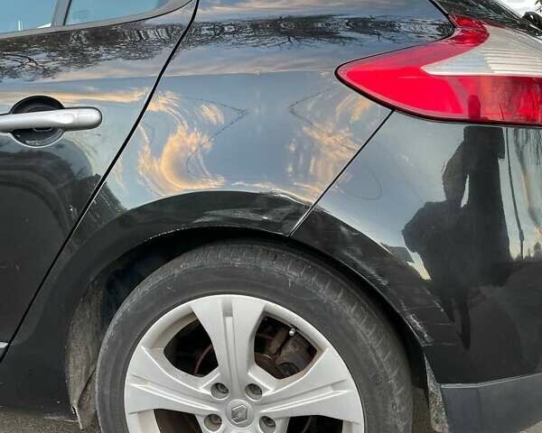 Рено Меган, объемом двигателя 1.6 л и пробегом 242 тыс. км за 5700 $, фото 7 на Automoto.ua