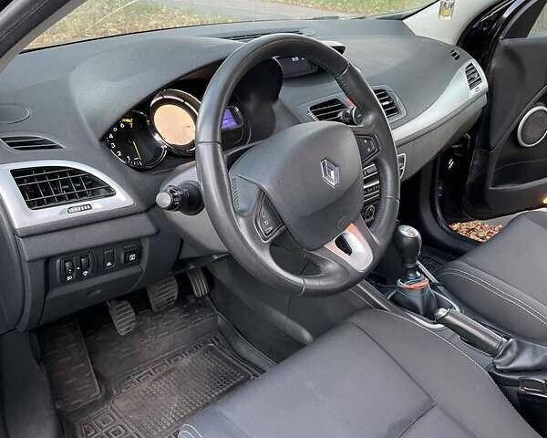 Рено Меган, объемом двигателя 1.6 л и пробегом 242 тыс. км за 5700 $, фото 13 на Automoto.ua